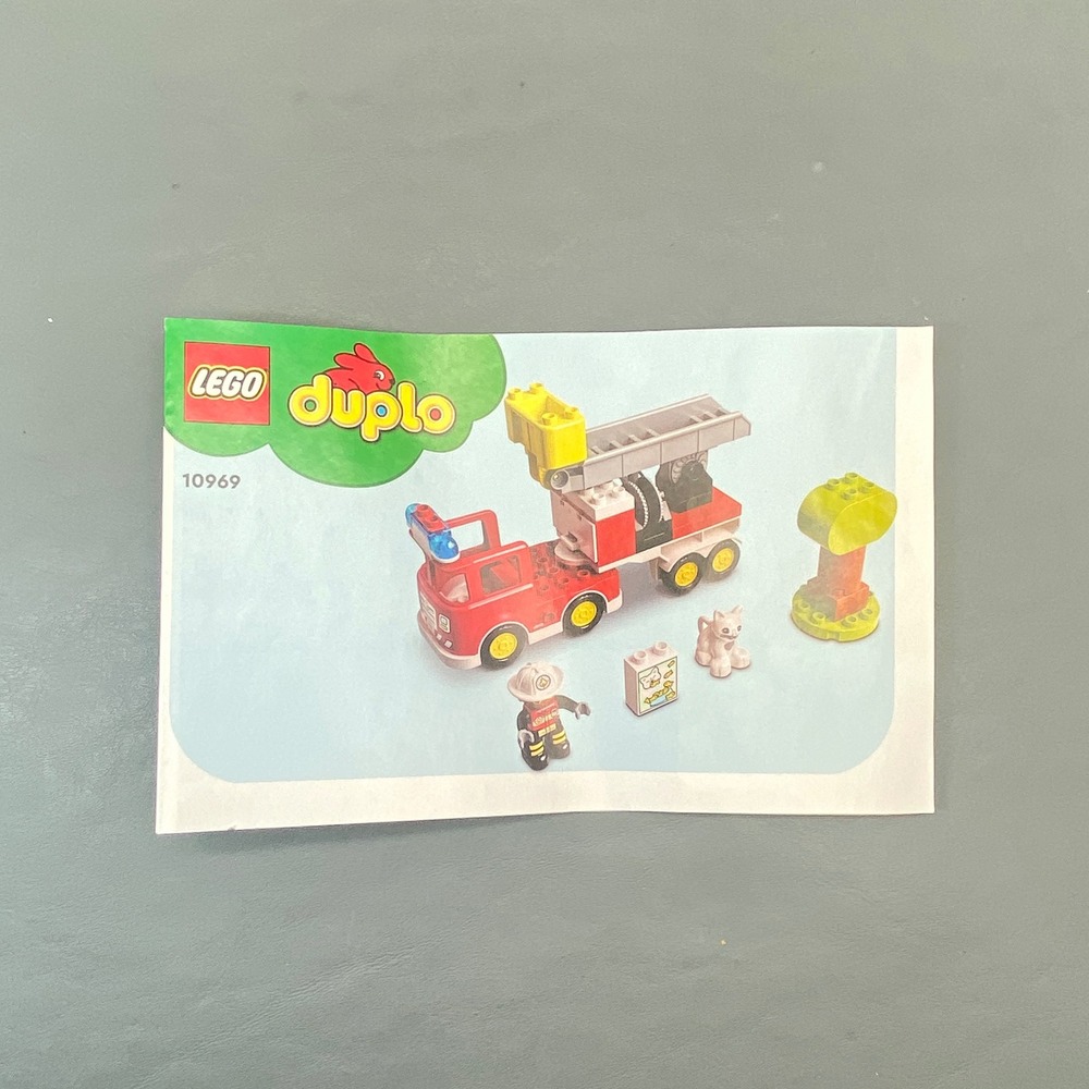 LEGO Duplo Fire Truck 10969 Complete Set with Manual, Box Retired Opened - Picture 13 of 15